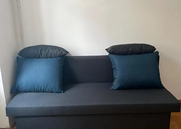 1Br Apartment For 5P Nice Location