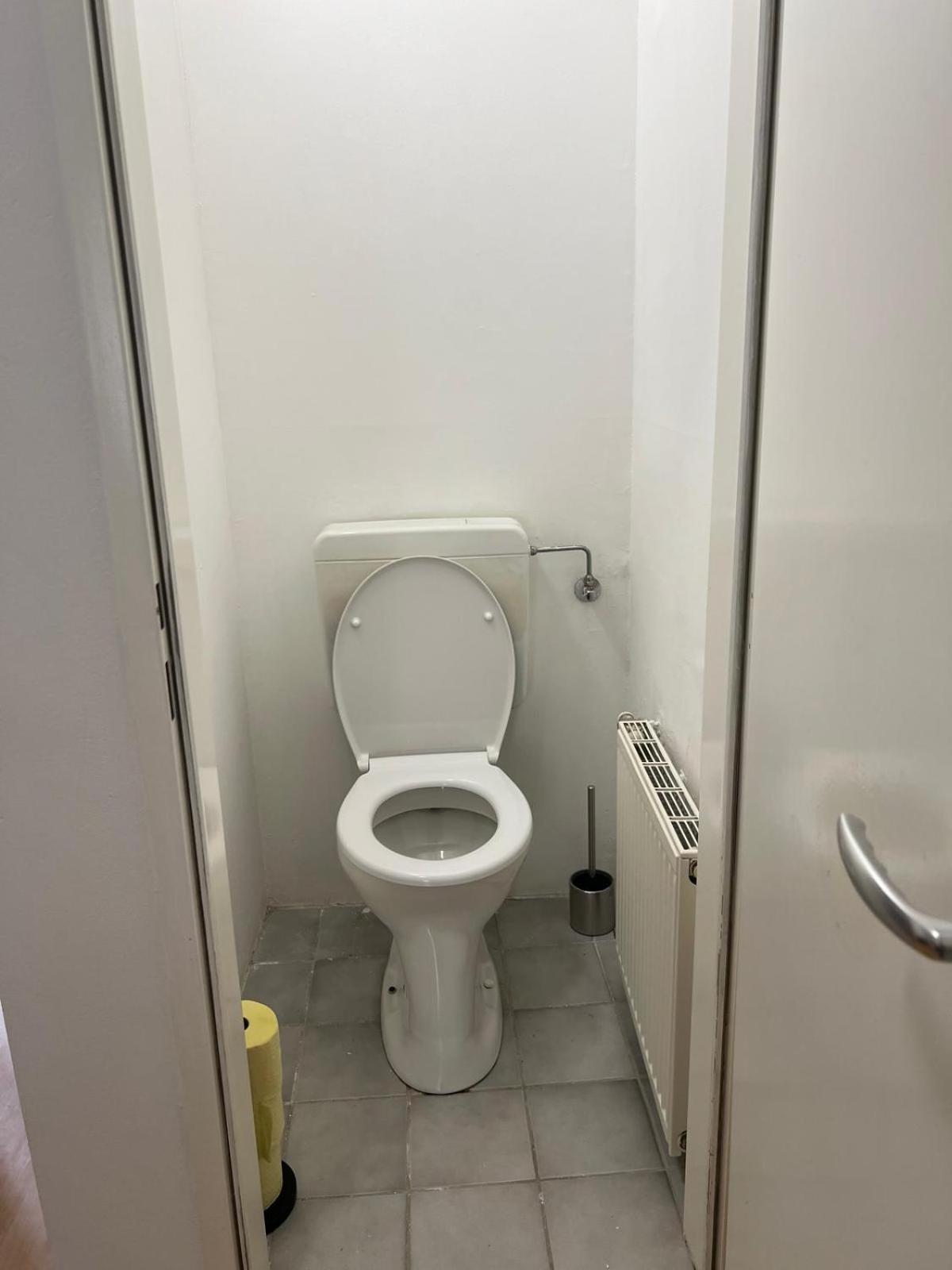 Apartment 1br For 5p Location