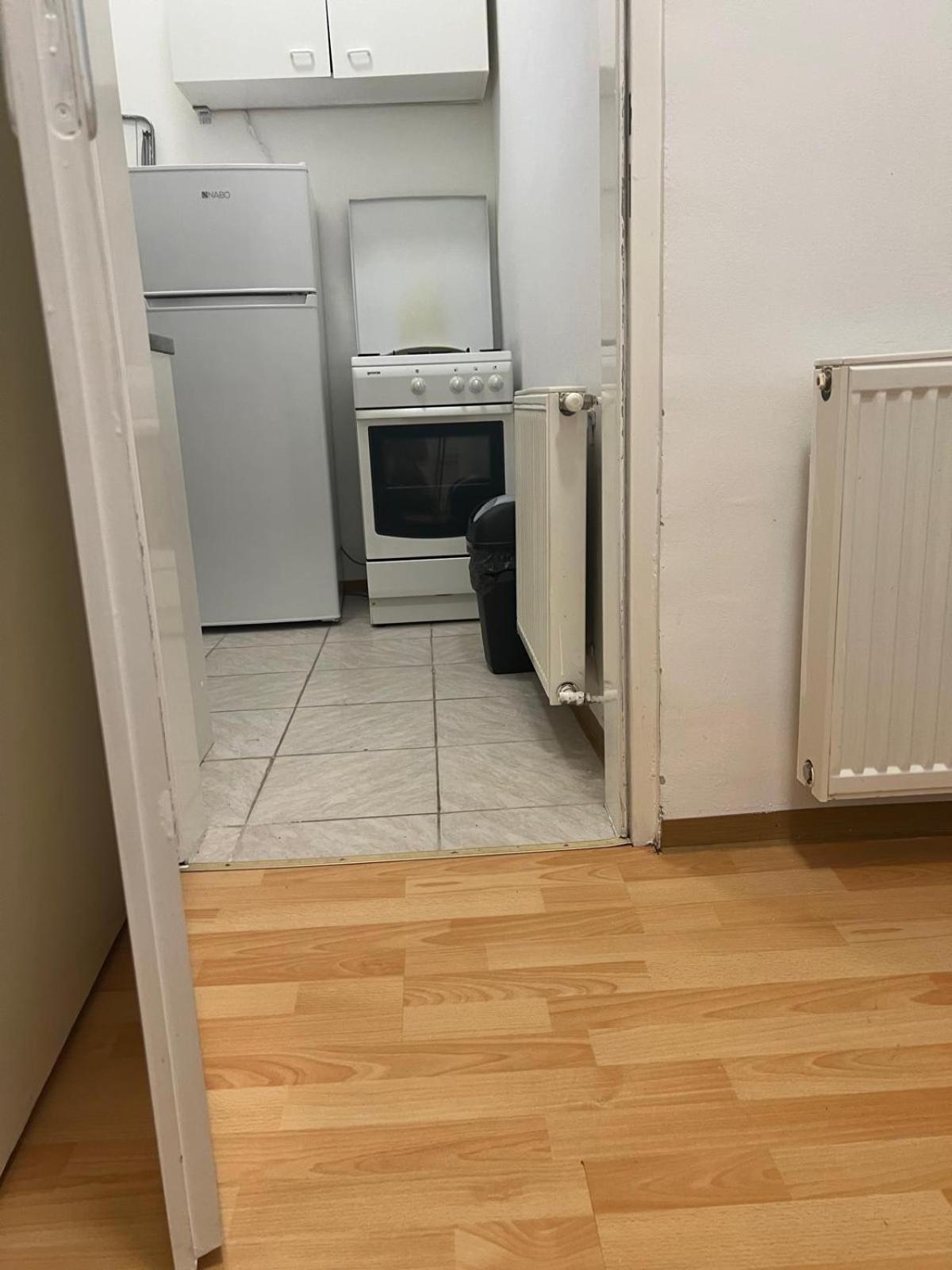 1br For 5p Location Apartment Wien