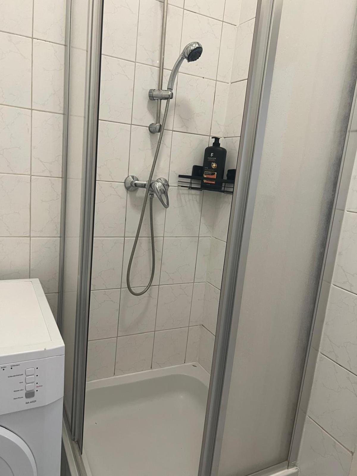 1br For 5p Location Apartment *