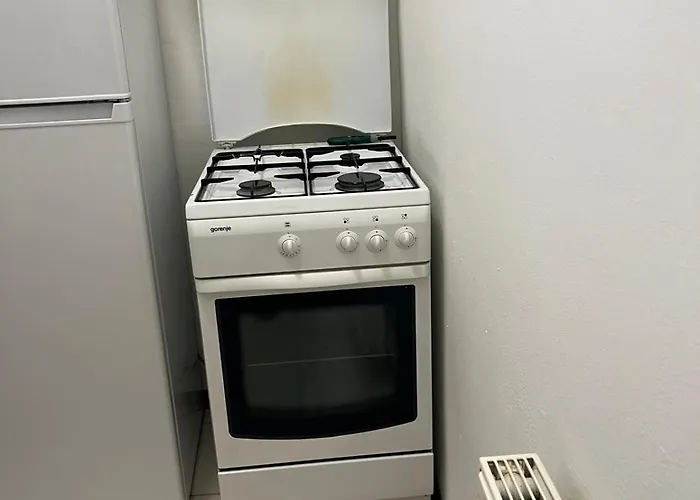 1Br Apartment For 5P Nice Location